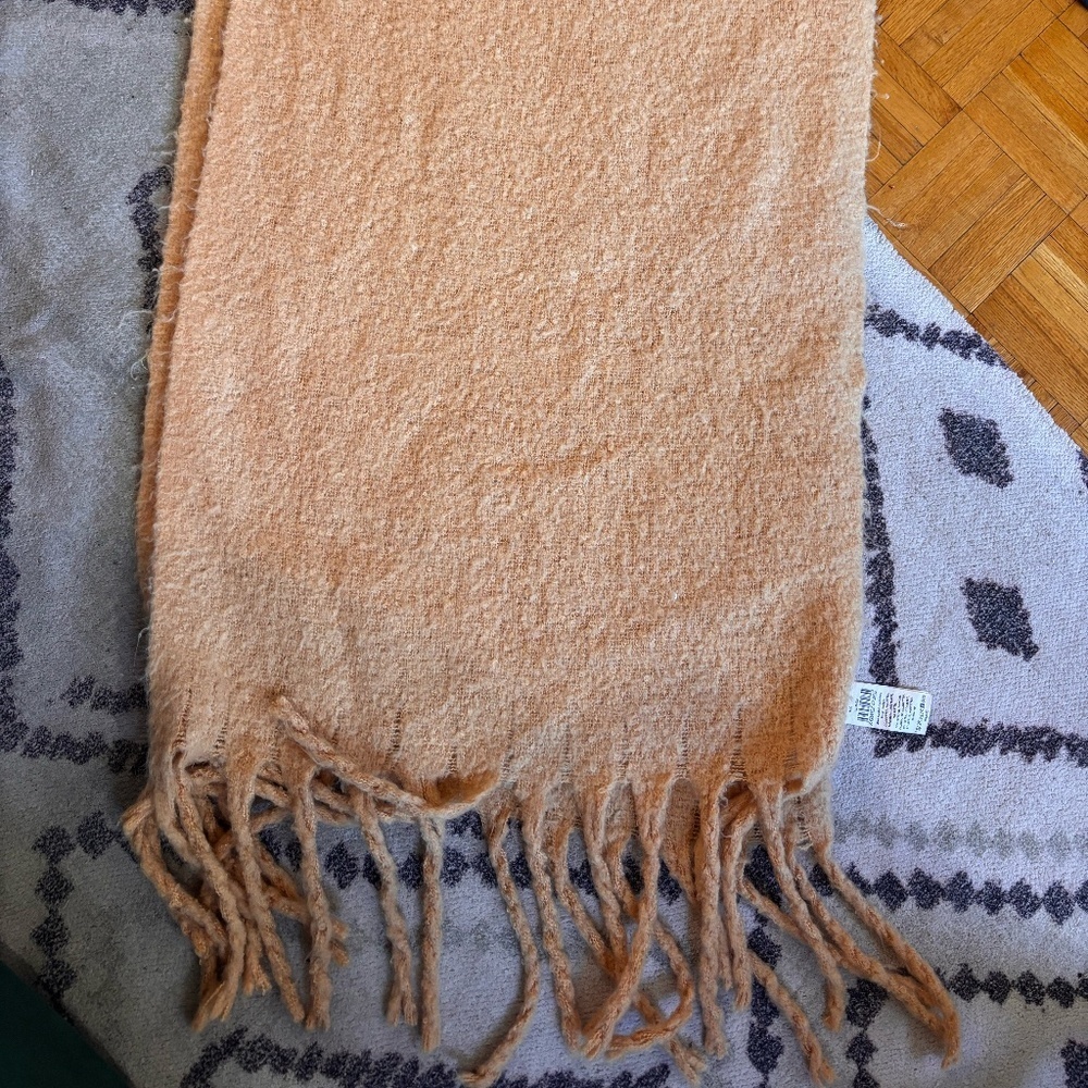 cozy fluffy scarf looking for best offer